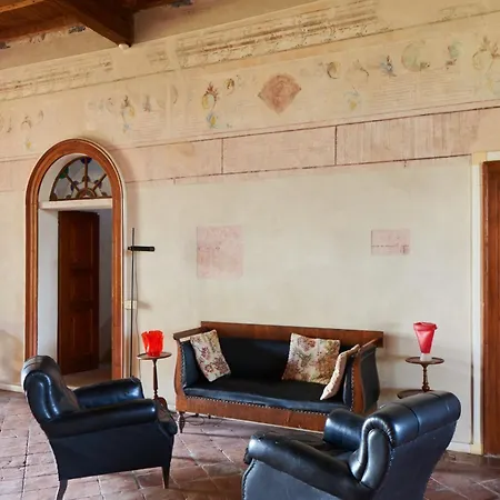 Corte Pagliare Deserto, Antico Palazzo Con Piscina La Cappelletta