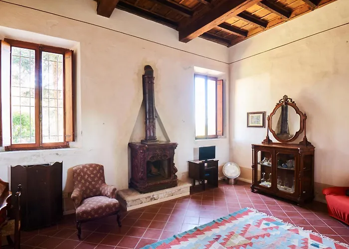 Corte Pagliare Deserto, Antico Palazzo Con Piscina